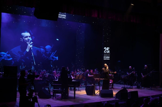 KONSERDEN GÖRÜNTÜLER